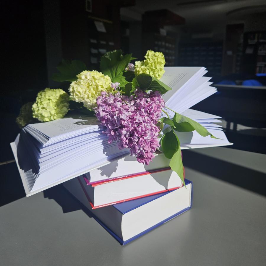 dzien_bibliotekarza_news-1.jpg