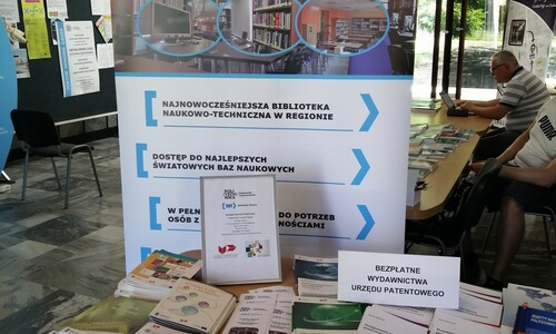 Na tle banneru biblioteki bezpłatne wydawnictwa Urzędu Patentowego 